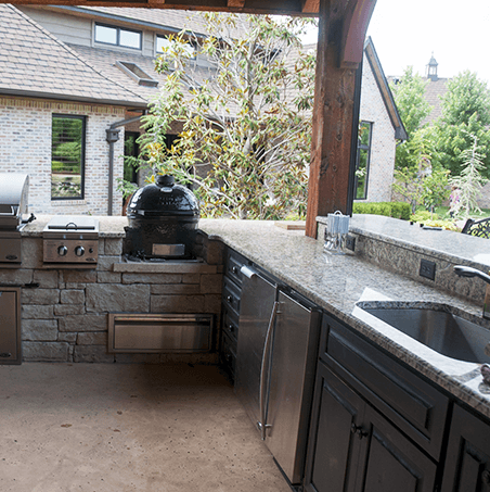 outdoor kitchen