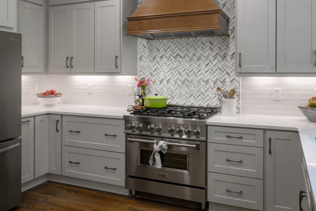 Spectrum Impeccable Quartz Kitchen in Alpharetta